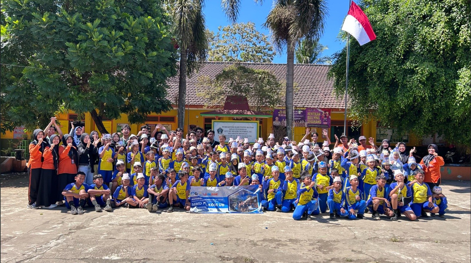 Keceriaan Jalan Sehat, Fun Match, dan Doorprize Bersama SDN 04 Ngembul